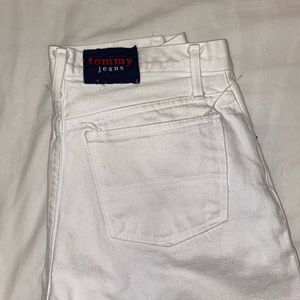 White Tommy jeans